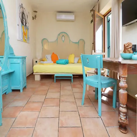 Kamen Blue Apartment *