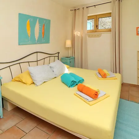 Apartment Kamen Blue Vela Luka