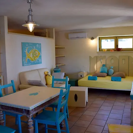 Kamen Blue Vela Luka